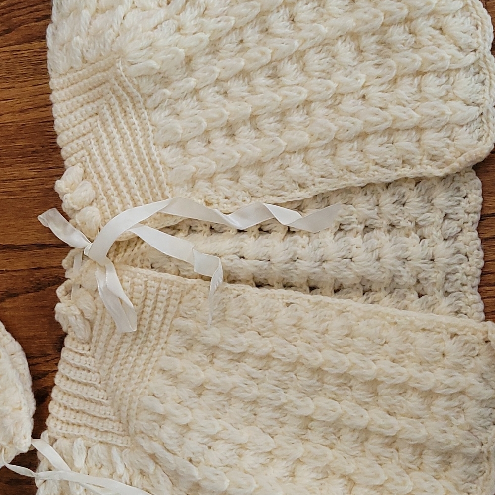 Vintage Handmade Knit Baby Sweater and Bonnet Set - Picture 2 of 11